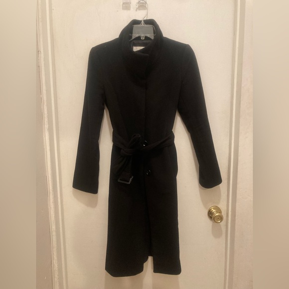 Angola, cashmere and wool Long Coat - Picture 2 of 9